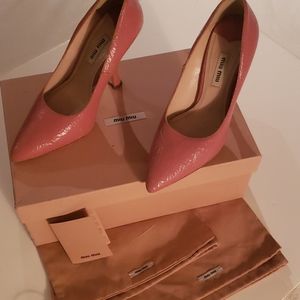 Miu Miu preloved 4" pink heels..
